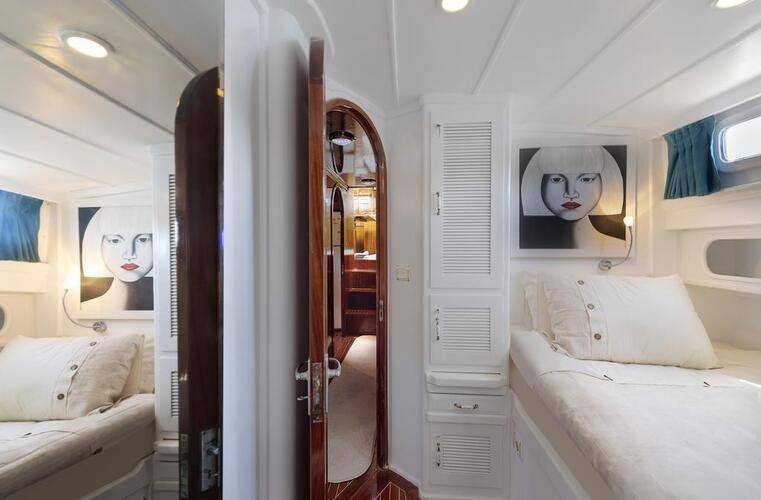 Meis Exclusive Hotel