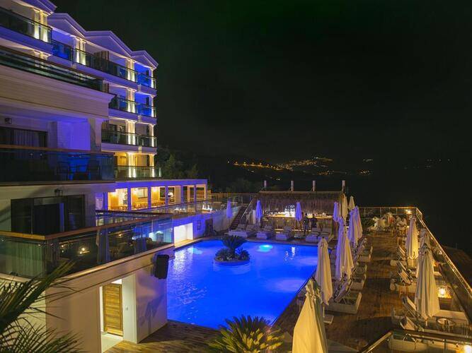 Meis Exclusive Hotel