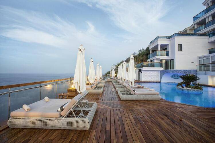 Meis Exclusive Hotel