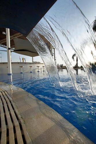 Sunrise Oasis Hotel