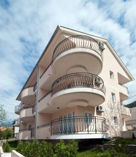 Sunset Apartments