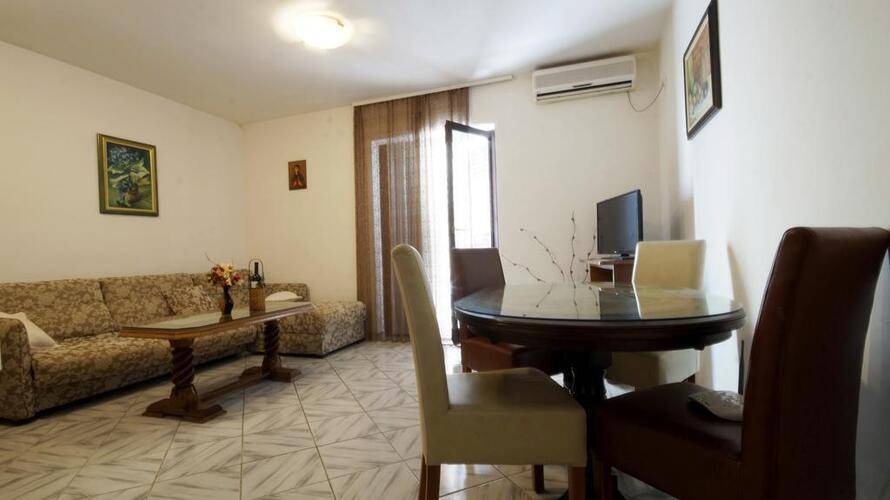 Apartments Glomazic