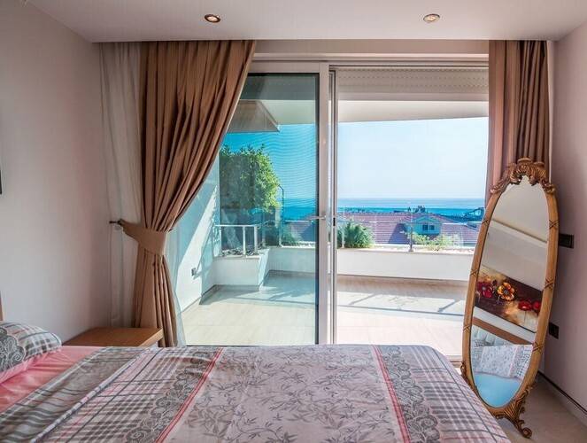 Elite Luxury Suite & Spa Hotel