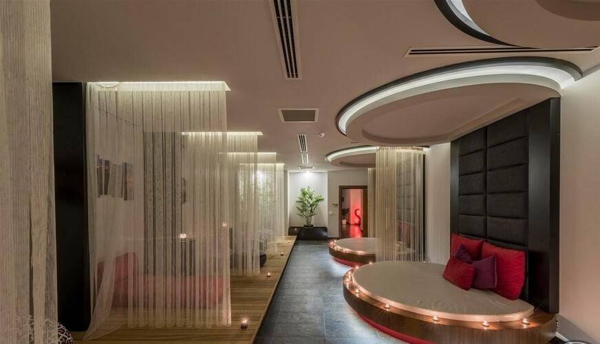 Elite Luxury Suite & Spa Hotel