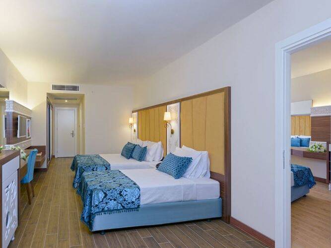 Club Hotel Ruza (Ex. Azur Resort & Spa)