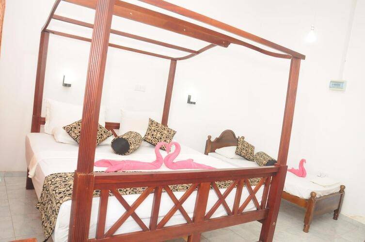 Deutsch Lanka Hotel (Ex. Palazzo Beach Hikkaduwa)