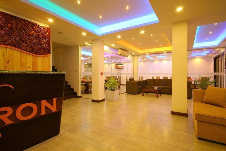 Saffron Hotel & Restaurant