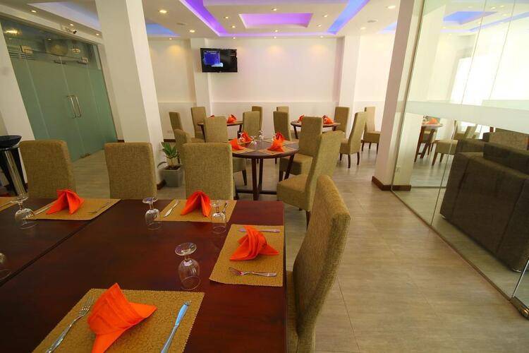 Saffron Hotel & Restaurant