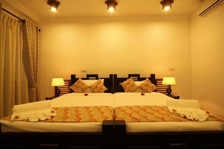 Saffron Hotel & Restaurant