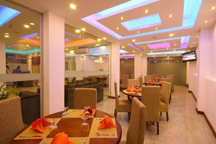 Saffron Hotel & Restaurant