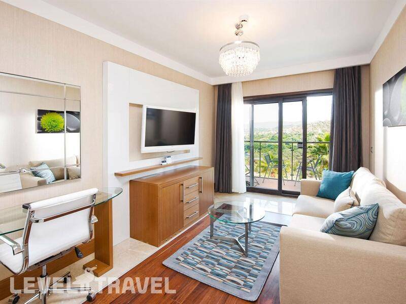Фотография Hilton Bodrum Turkbuku Suites And Villas