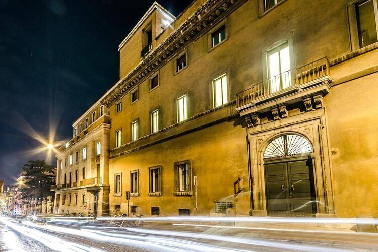 H 2000 Roma