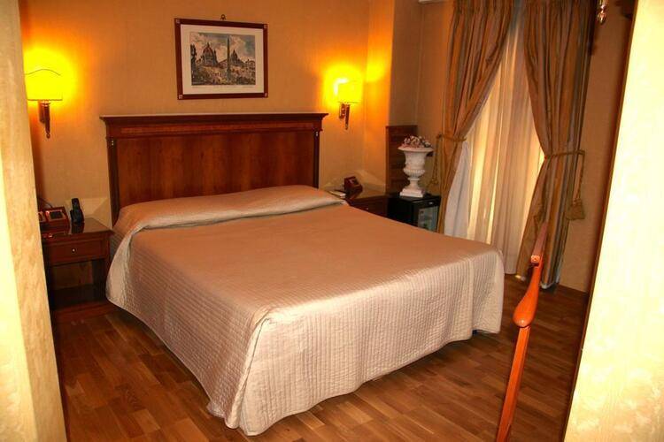 H 2000 Roma