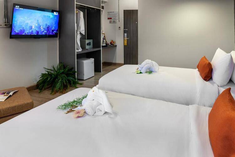 7 Days Premium Pattaya