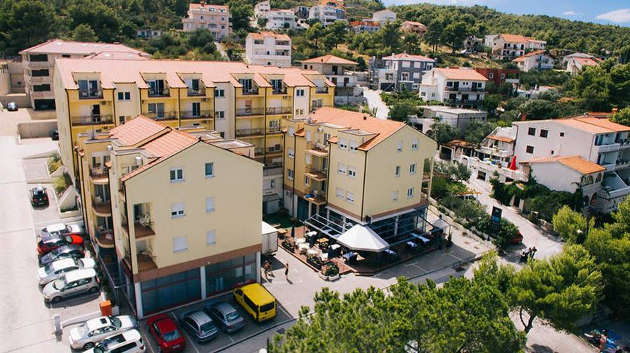 Malo More Arbanija Apt