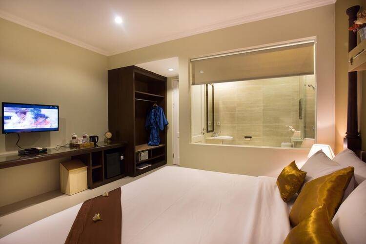 Amalfi Hotel Seminyak