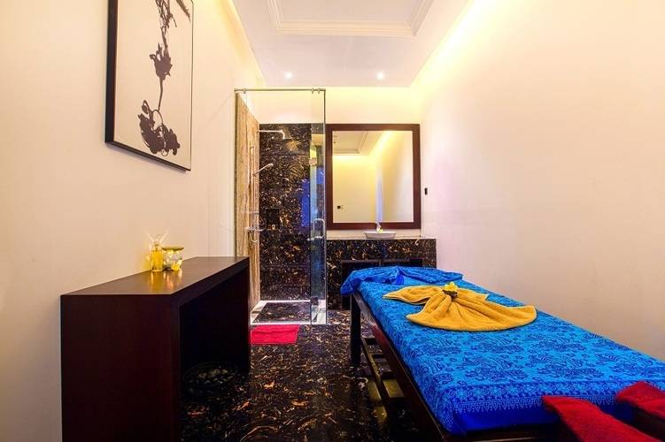 Grand Palace Hotel