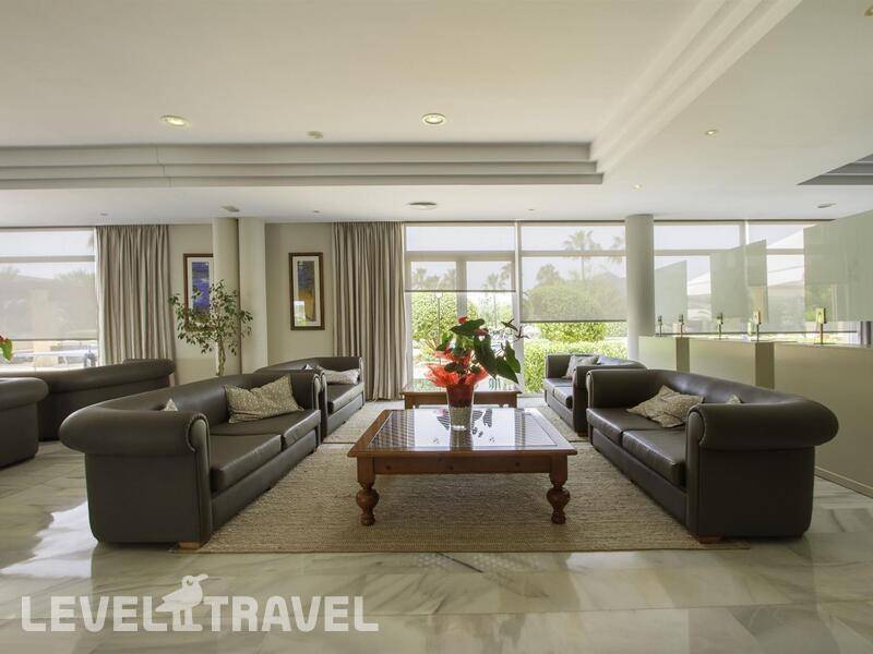 Фотография Bakour Garbi Cala Millor Hotel