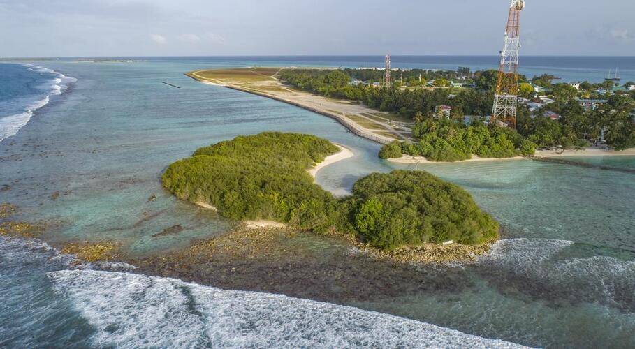 Reef Edge Thulusdhoo Guesthouse
