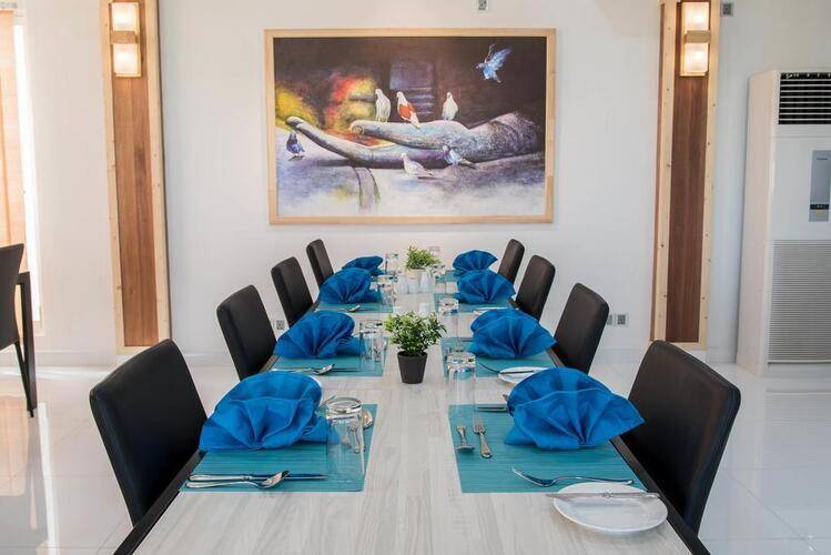 Reef Edge Thulusdhoo Guesthouse