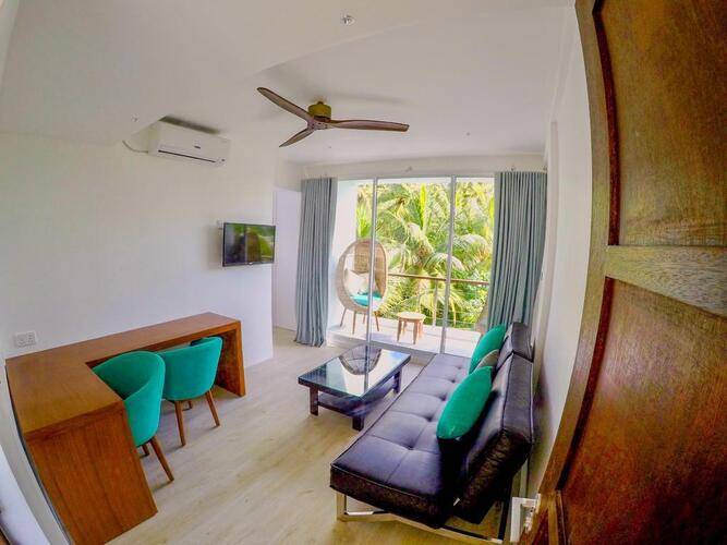 Bliss Dhigurah Guesthouse