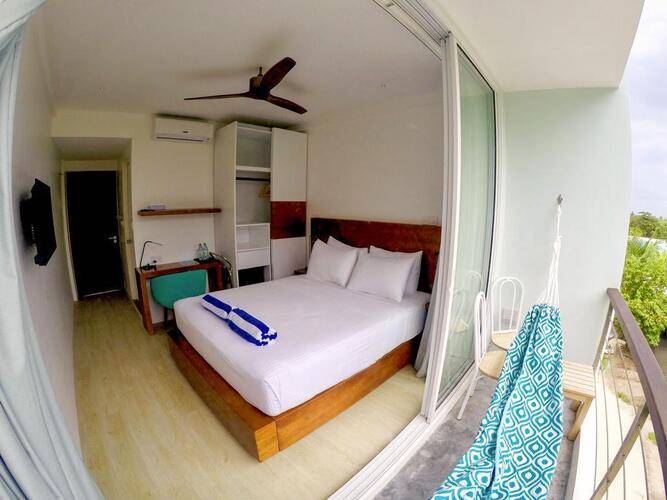 Bliss Dhigurah Guesthouse