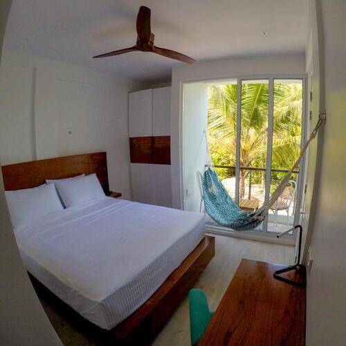 Bliss Dhigurah Guesthouse