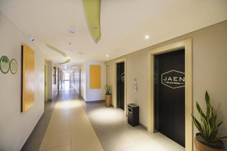 Zest Hotel Legian