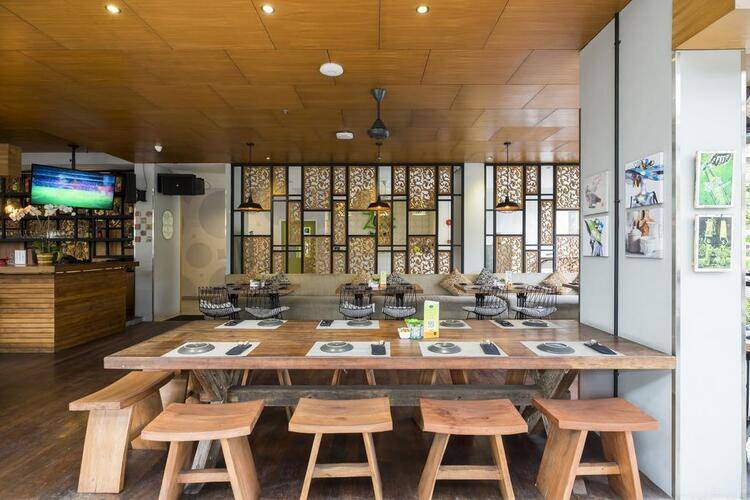 Zest Hotel Legian