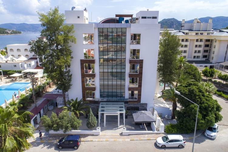 Munamar Beach Hotel & Residence (Adults Only 16+)