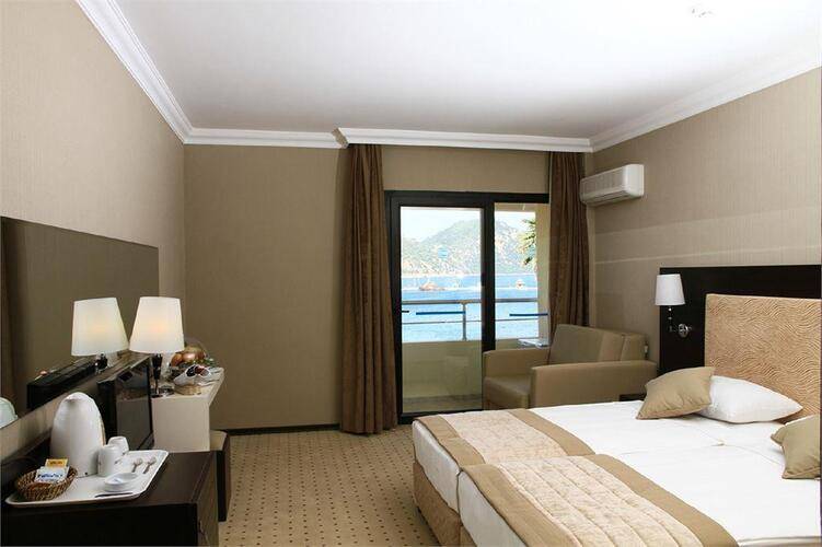 Munamar Beach Hotel & Residence (Adults Only 16+)