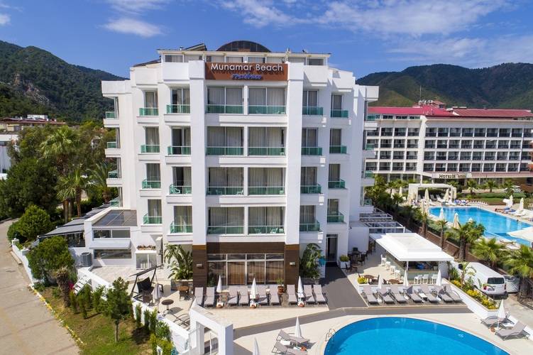 Munamar Beach Hotel & Residence (Adults Only 16+)
