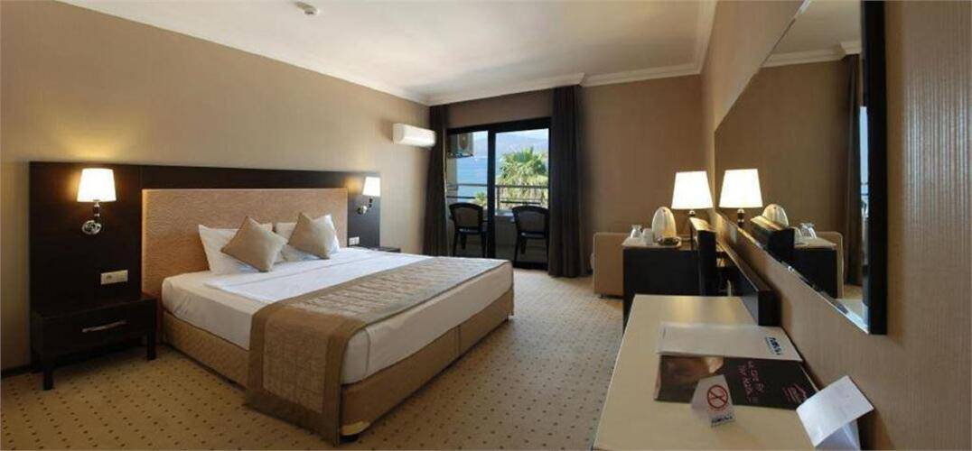 Munamar Beach Hotel & Residence (Adults Only 16+)
