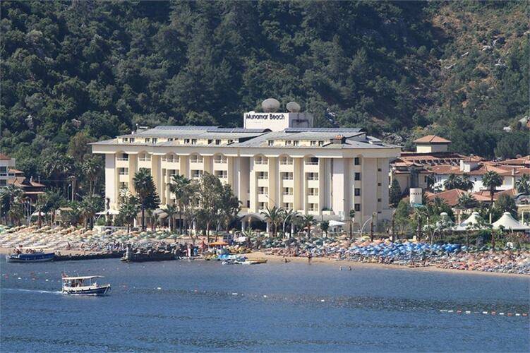 Munamar Beach Hotel & Residence (Adults Only 16+)