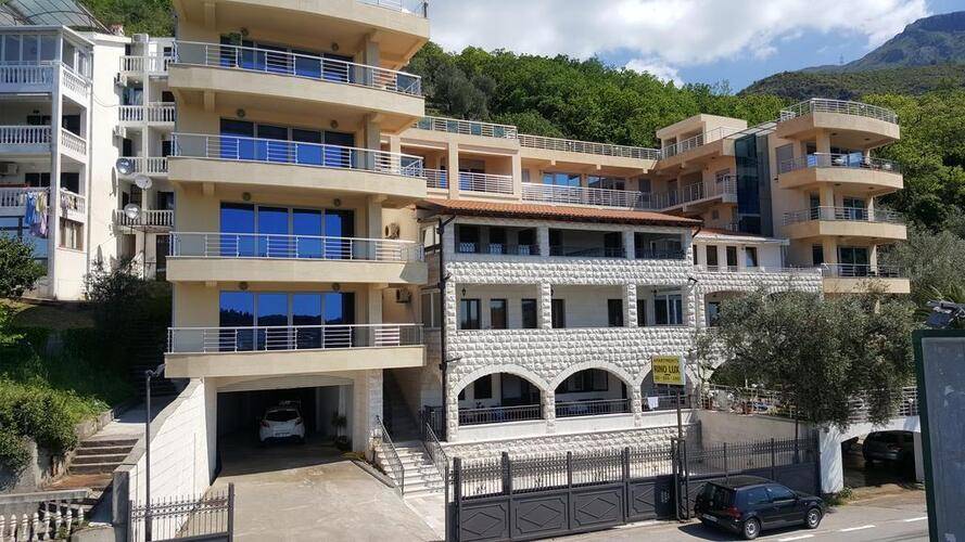 Rino Lux Apartments