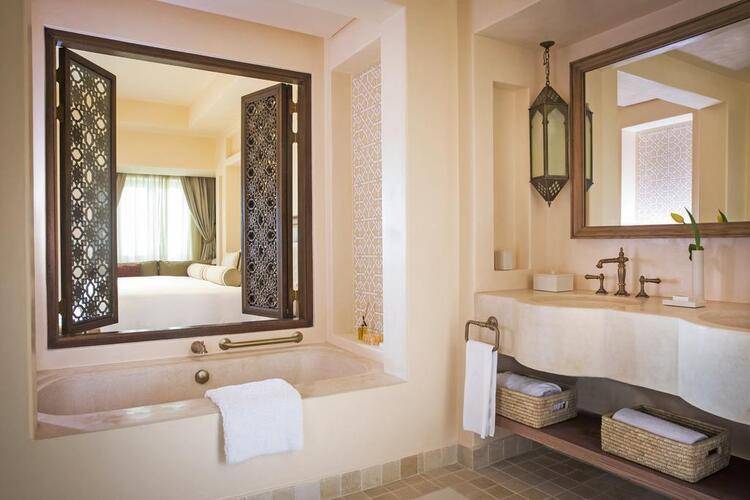 Al Wathba, A Luxury Collection Desert Resort & Spa, Abu Dhabi (Ex. Jumeirah Al Wathba Desert Resort)