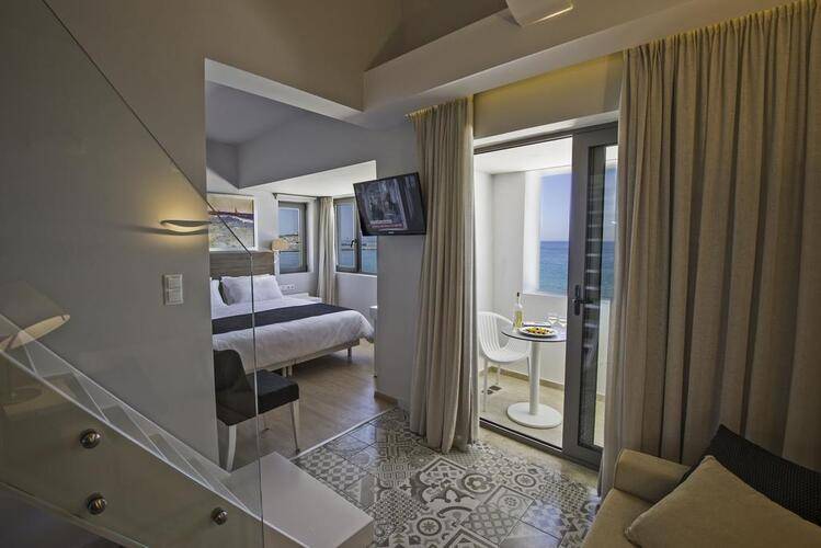 Swell Boutique Hotel