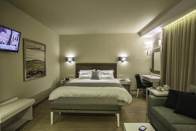 Swell Boutique Hotel