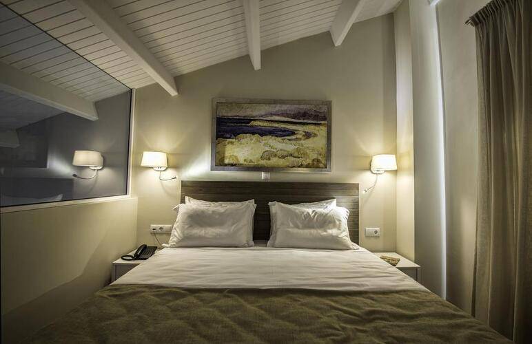 Swell Boutique Hotel