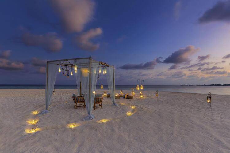 Kudadoo Maldives Private Island (Adults Only 15+)