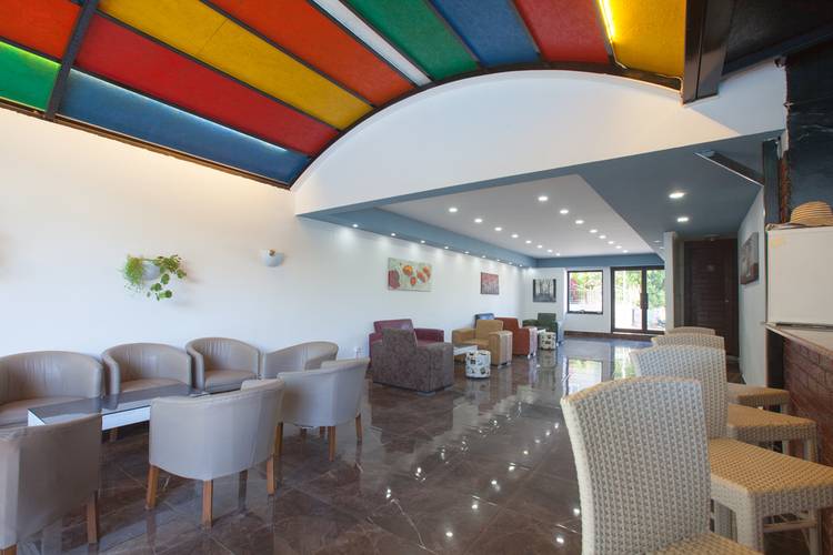 Nergos Side Hotel
