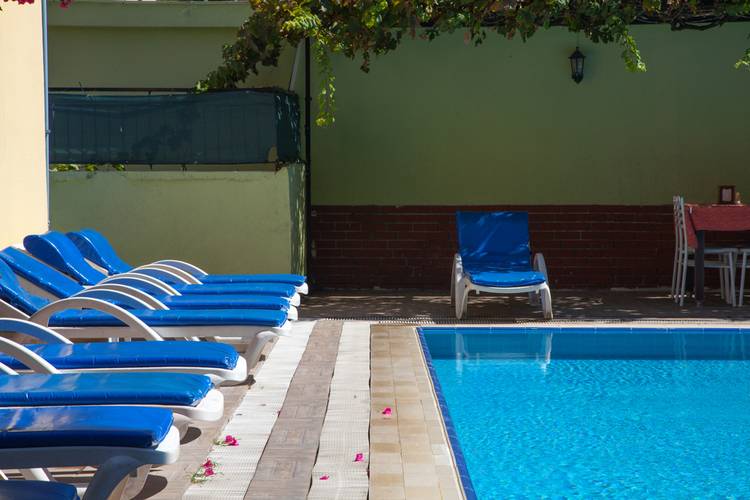 Nergos Side Hotel