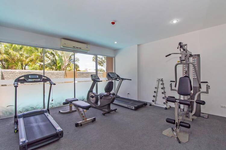 Chic Condotel Karon