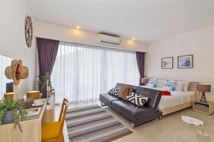 Chic Condotel Karon