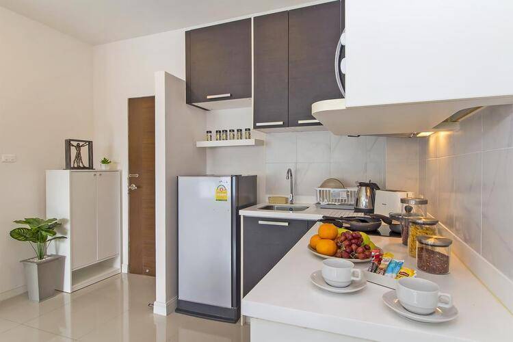 Chic Condotel Karon