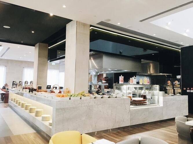 Hyatt Place Dubai, Wasl District