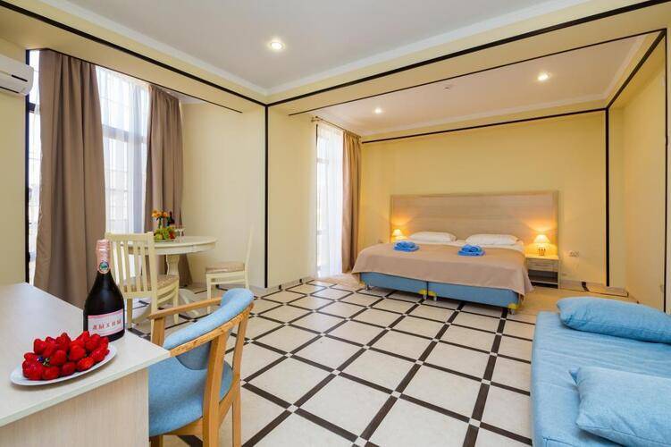 Be My Guest Hotel