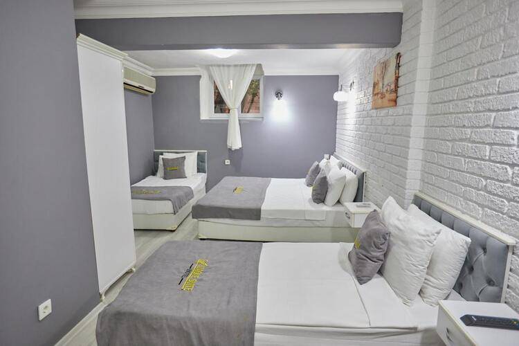 Unique Suite