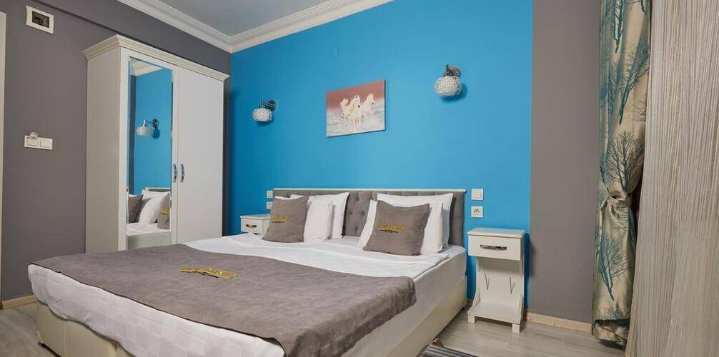 Unique Suite