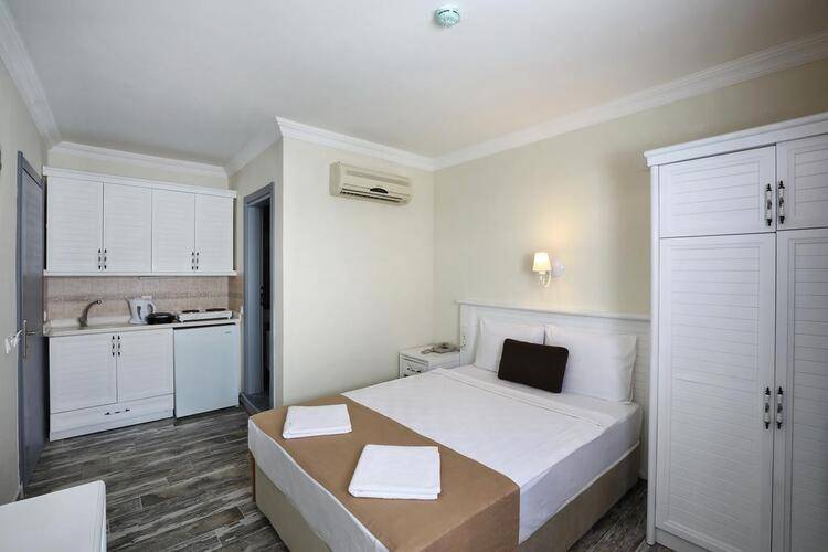 Summer Garden Apart & Hotel